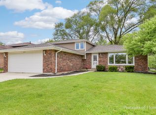 16450 Cranberry Ct, Tinley Park, IL 60487
