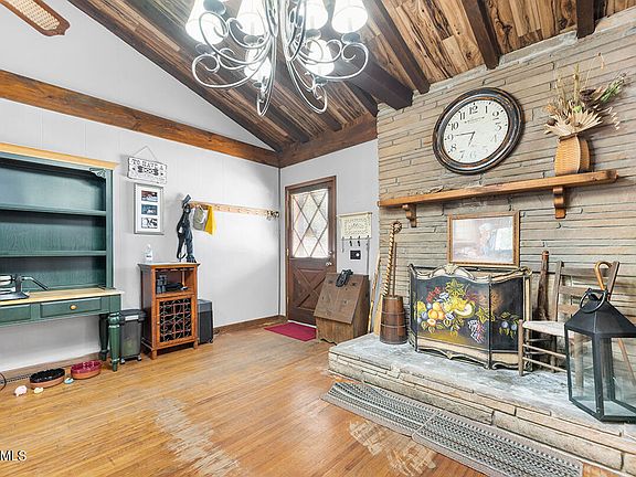 5th image of 3240 Coulter Shoals Cir
