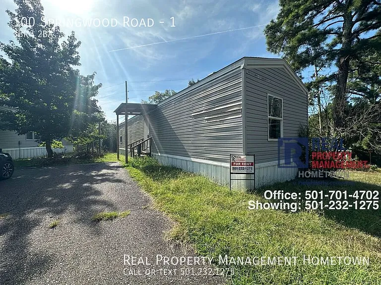 100 Springwood Rd #1 — Photo 1