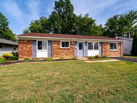 2nd image of 843 Mohican Dr