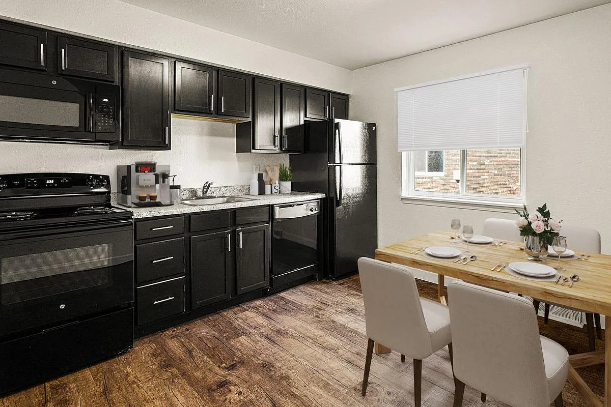 Metro Apartments At Bethalto — Photo 1