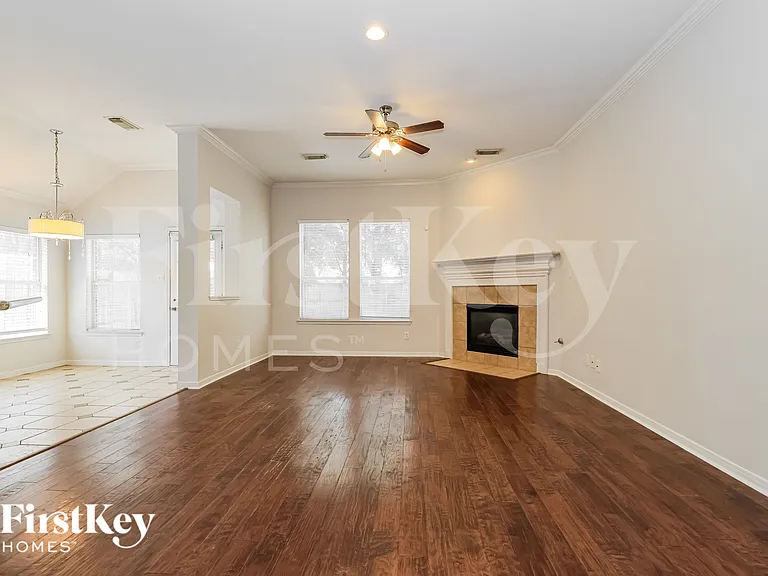 21735 Orange Maple Ct — Photo 3