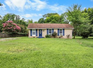 2724 Ann Dr, Clarksville, TN 37040