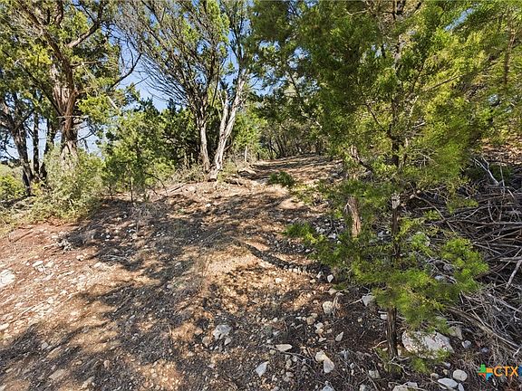 4th image of 1025 Flaman Rd