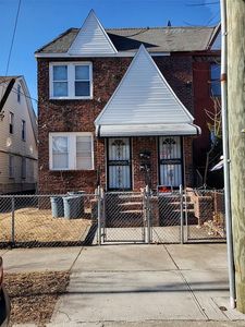 115-66 Newburg St, Saint Albans, NY, 11412