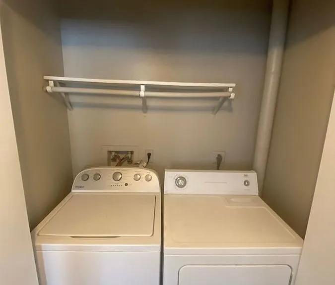 630 N 9th St #19 — Photo 18