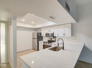 910 N Center St UNIT 24, Mesa, AZ 85201