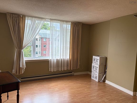 5th image of 85 Spinnaker Dr #402