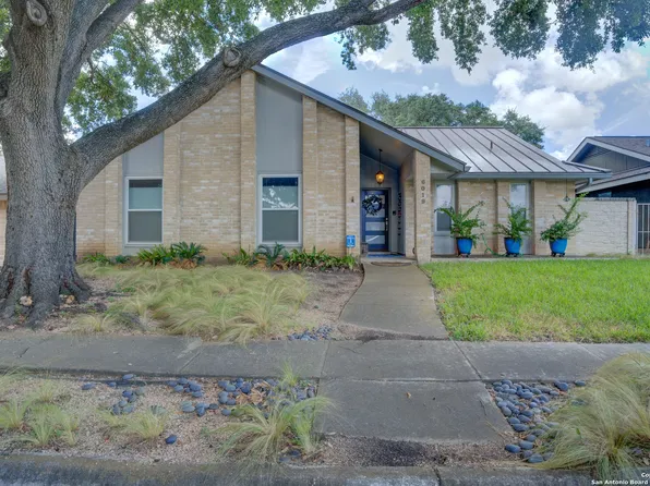 6019 Royal Breeze, San Antonio, TX 78239