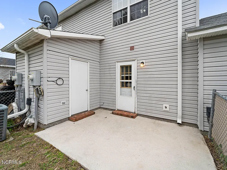 1072 W Pueblo Dr — Photo 14