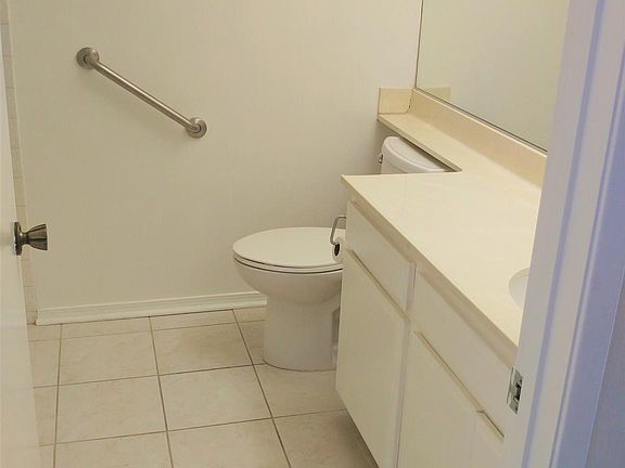 4th image of 1992 Olivewood Ct
