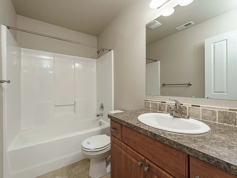 836 NE 109th Ct — Photo 24