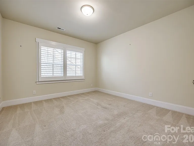 795 Digby Rd — Photo 26