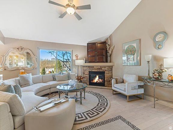 3rd image of 5531 N Ponderosa Ln W