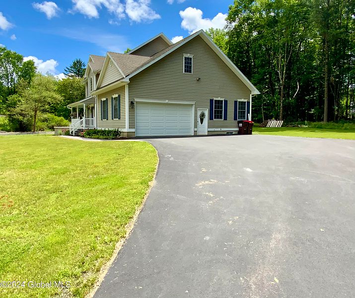 3rd image of 9 Prospect Avenue