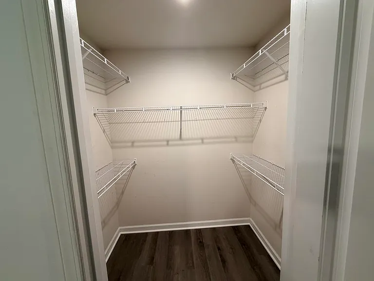 2177 Stillpointe Dr — Photo 27
