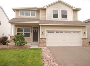 6822 Urbandale Ln N, Maple Grove, MN 55311