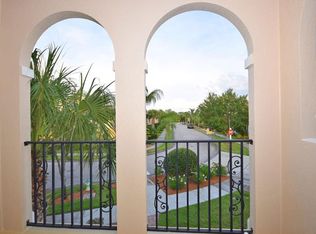 1581 Napoli Dr, Sarasota, FL 34232