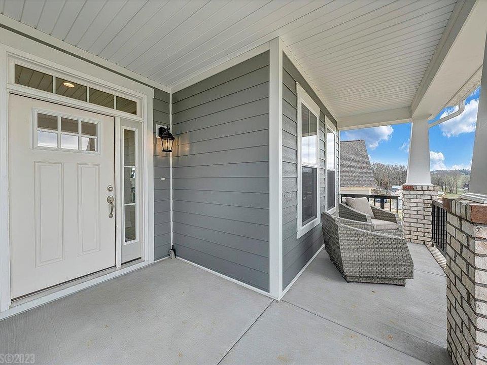 1090 Round Meadow Dr, Christiansburg, VA 24073 Zillow