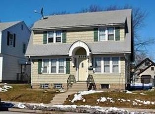 6324 W Beloit Rd, West Allis, WI 53219