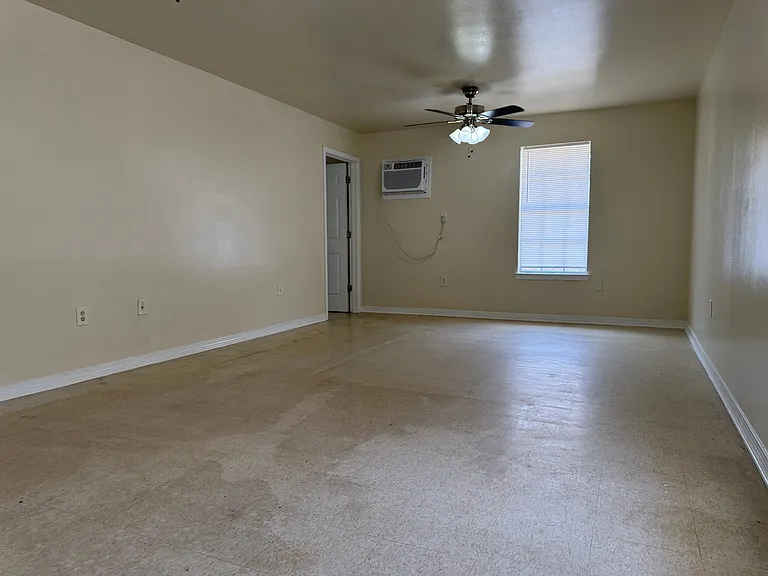 44068 S Baptist Rd #5 — Photo 9