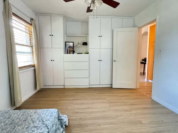 6824 140th Street image 11 of 13