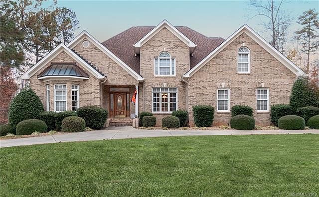 1st image of 8918 Beach Bluff Ct