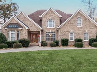 8918 Beach Bluff Ct, Sherrills Ford, NC 28673