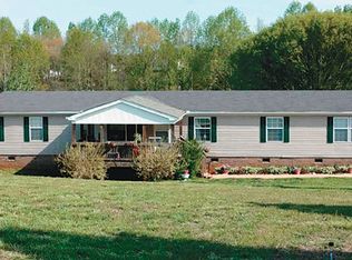 120 Mountain Crest Dr, Statesville, NC 28625