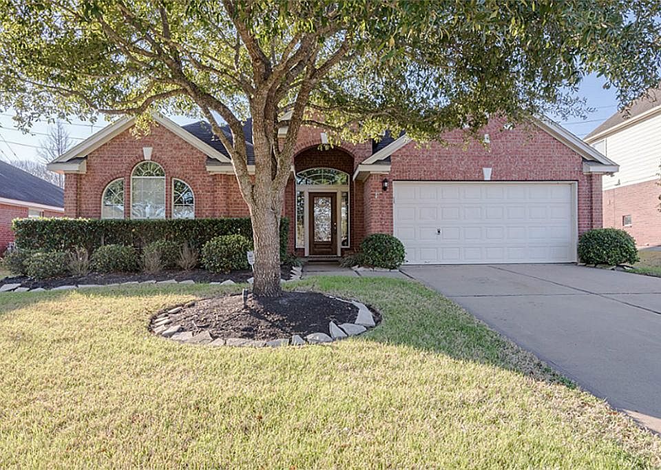 1st image of 8030 Lauren Way