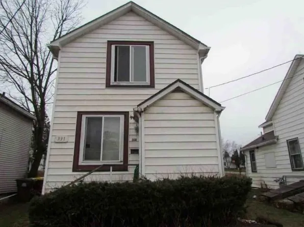 331 W Homer St, Freeport, IL 61032