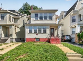 292 N Maple Ave, East Orange City, NJ 07017