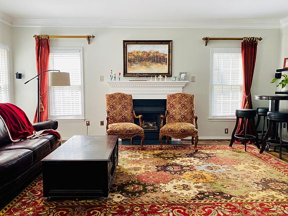 4th image of 5112 Dorin Hill Ct