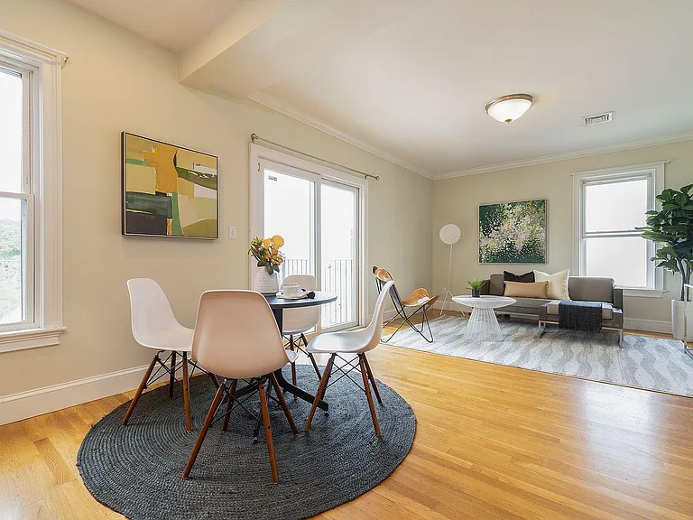 321 Centre St #2 — Photo 4