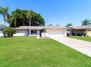 2372 Willow Tree Trl, Clearwater, FL 33763