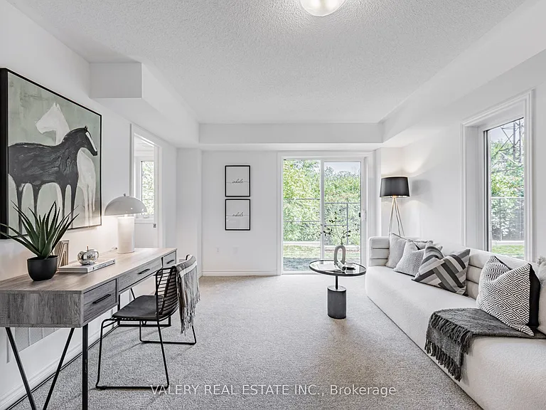 135 Pidgeon St — Photo 4
