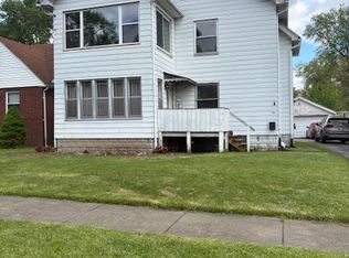 43 1/2 Manchester Ave, Youngstown, OH 44509