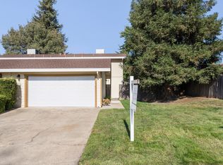 6070 Woodside Dr, Rocklin, CA 95677