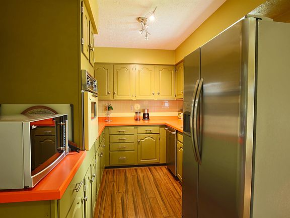 5th image of 1420 Ludwig Ct