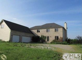 8996 Neal Rd, Manchester, MI 48158
