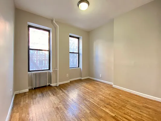 Rented by REAL New York | media 2