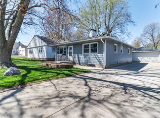 1108 N State St, Bloomington, IL 61701