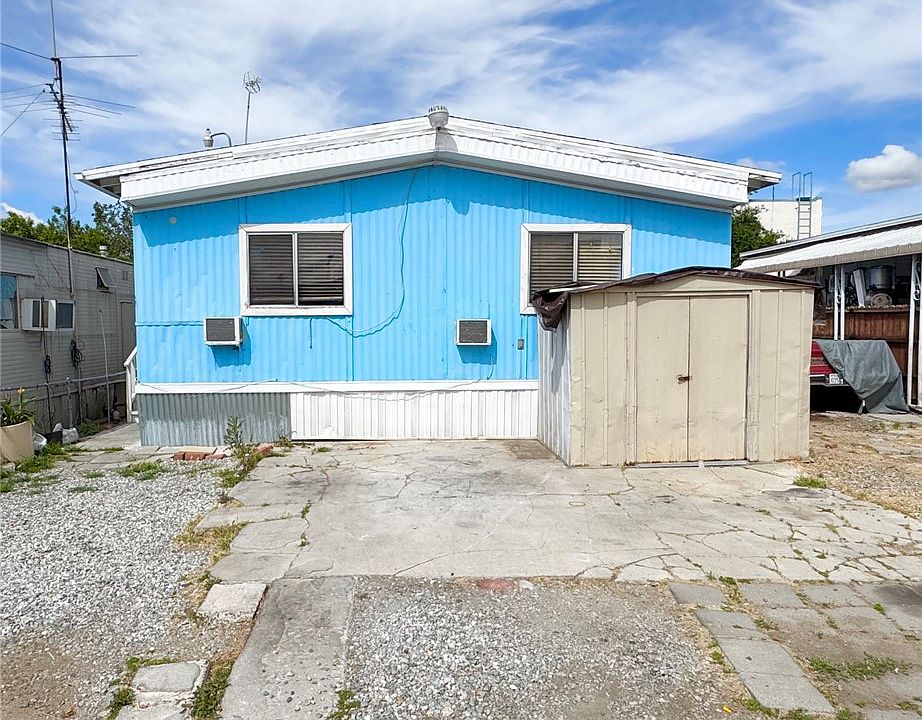 1st image of 402 E Foothill Blvd Space 59