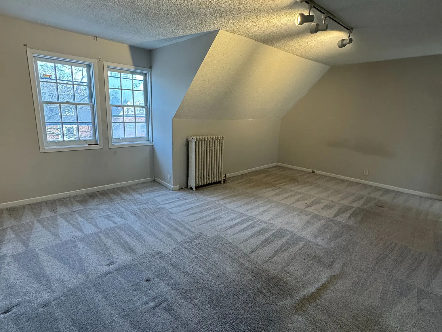 1 bed, $2,225 — Photo 4