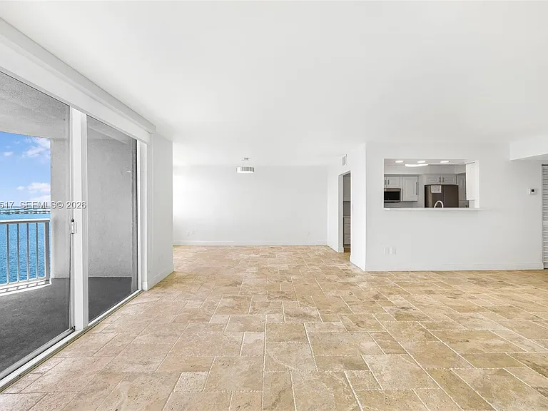 1420 Brickell Bay Dr #1401A — Photo 6