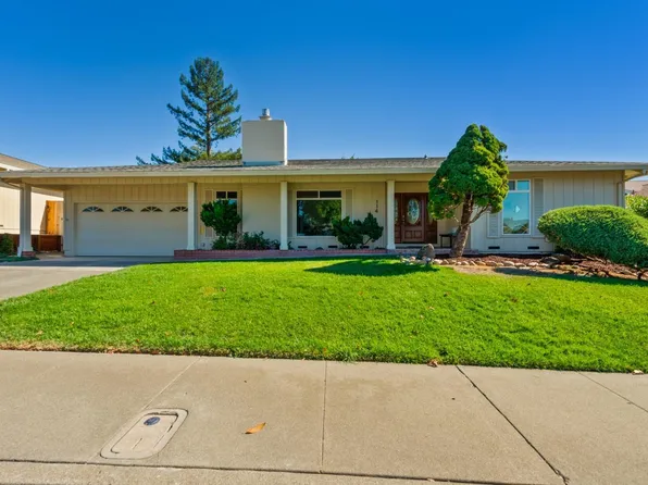 114 Valley Oaks Drive, Santa Rosa, CA 95409