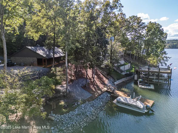 1028 Lake Ridge Dr, Alexander City, AL 35010