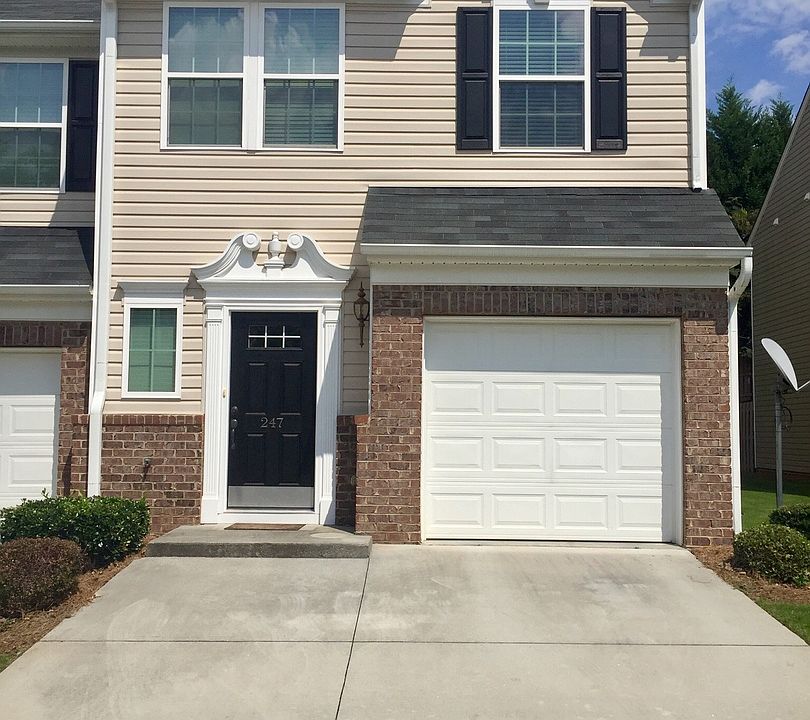 1st image of 247 Cedar Crossing Ln