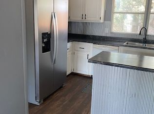 900 S Lakeside Dr #1, Amarillo, TX 79118