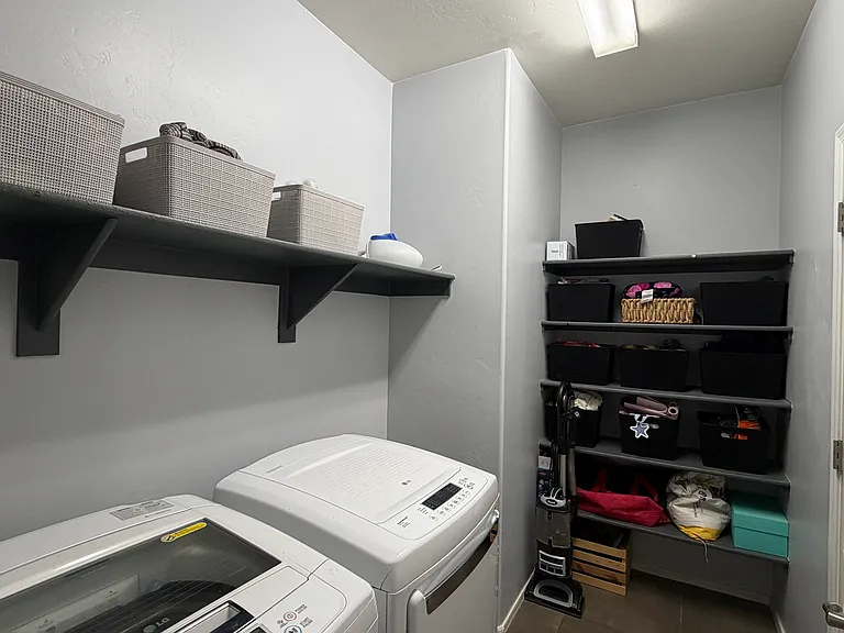 726 S Harry P Stagg Dr #1 — Photo 19